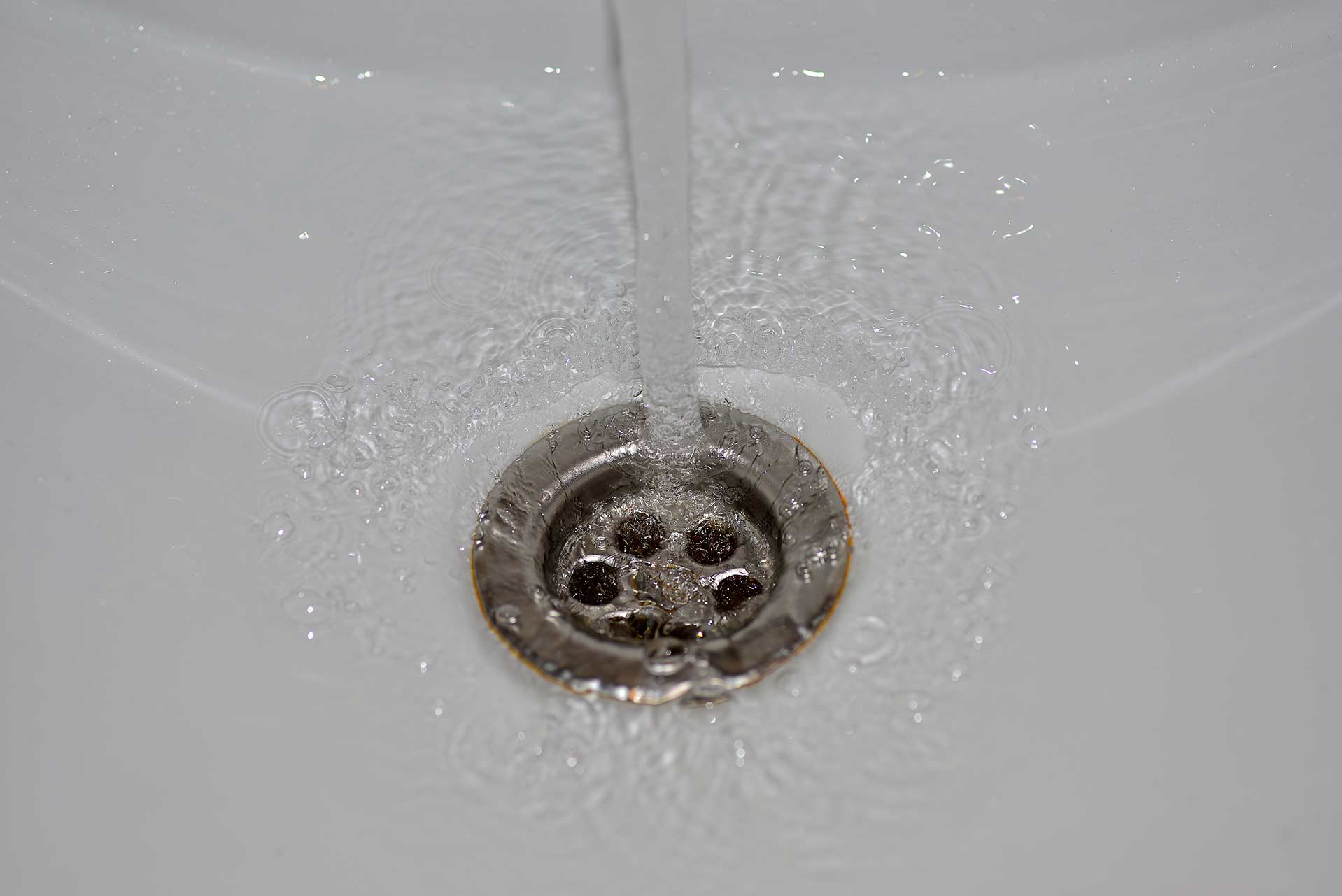 A2B Drains provides services to unblock blocked sinks and drains for properties in Skegness.